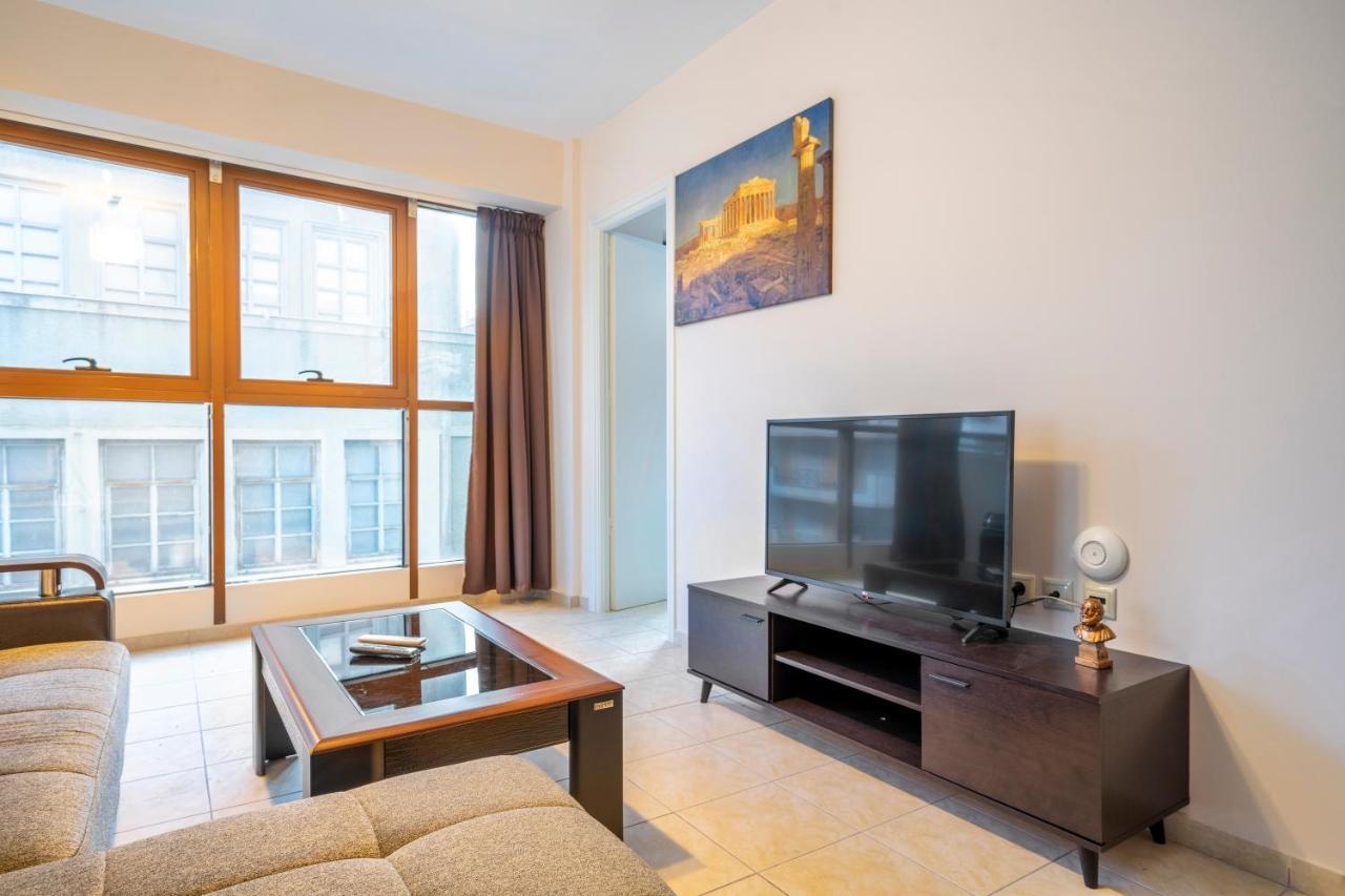 2 Bedroom Renovated Apartment With A View 아테네 외부 사진